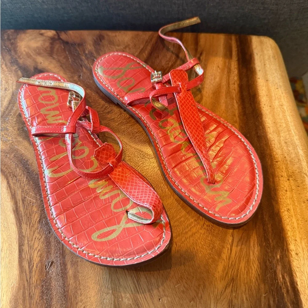 Sam Edelman Red Croc-Embossed Sandals - Picture 1 of 4